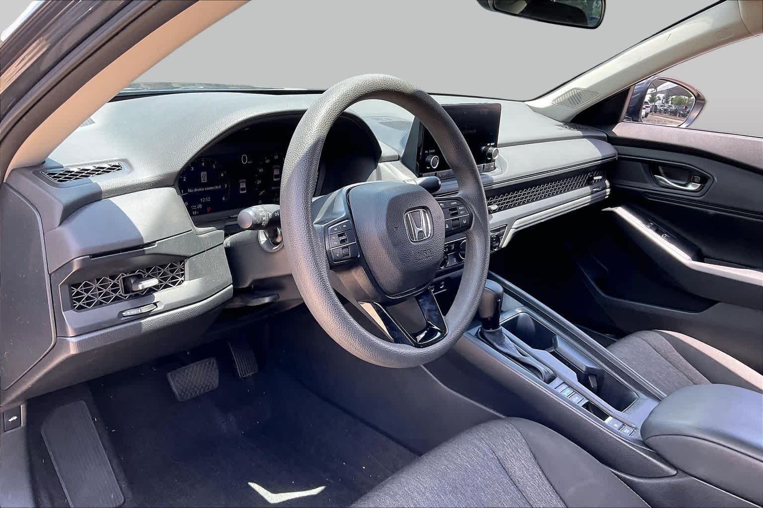 Used 2023 Meteorite Gray Metallic Honda EX image 16
