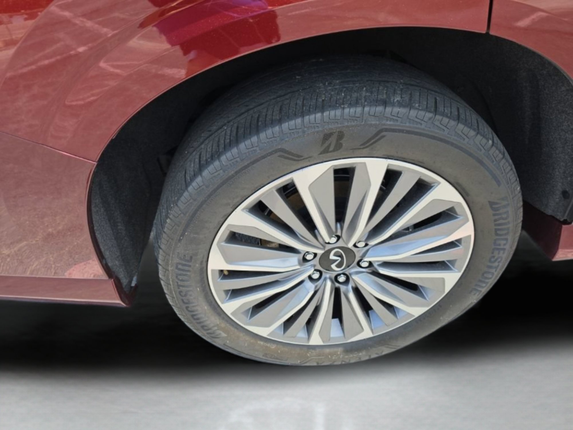 Used 2025 Coulis Red INFINITI SENSORY image 34