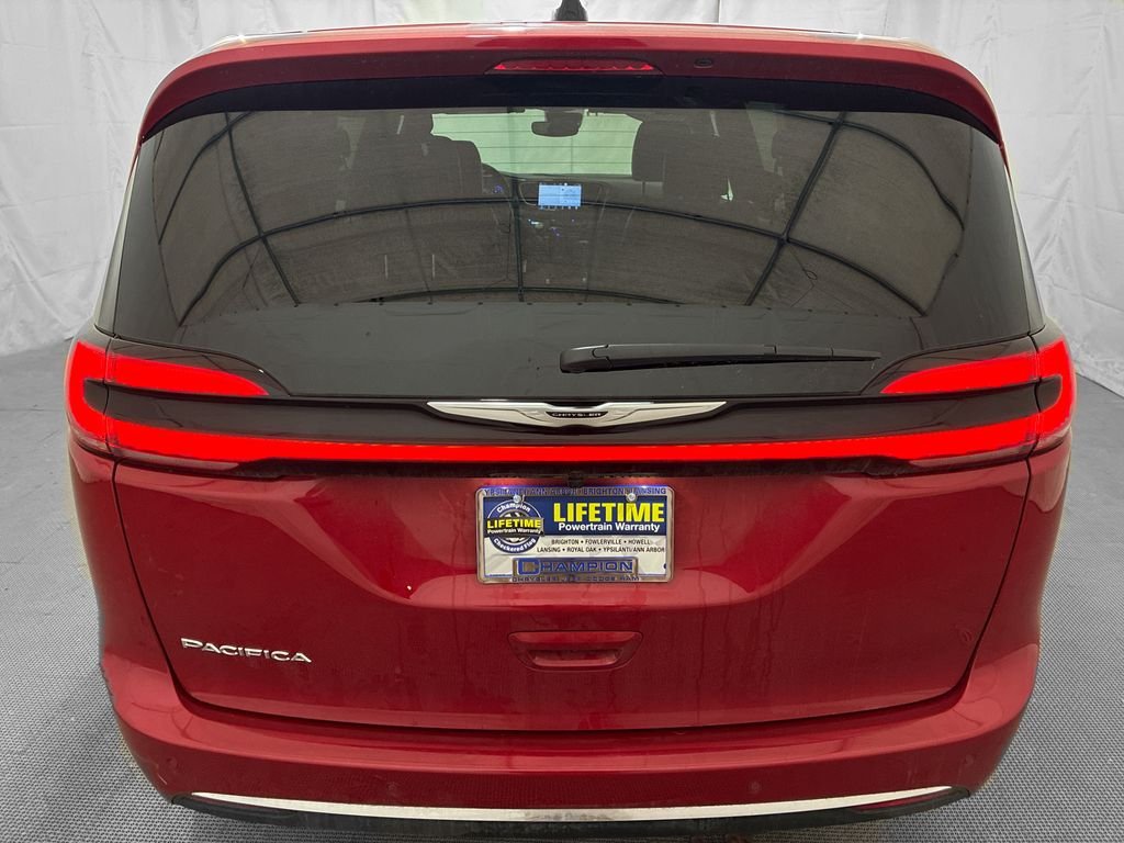 Used 2026 Red Chrysler Select image 6