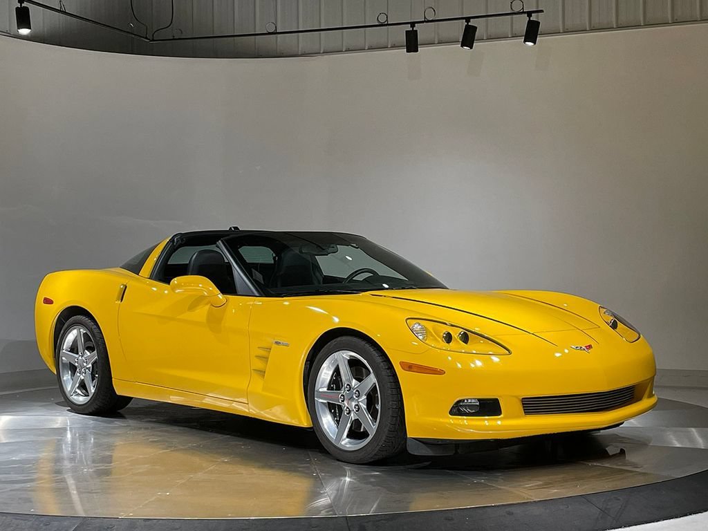Used 2005 Millenium Yellow Chevrolet BASE image 83