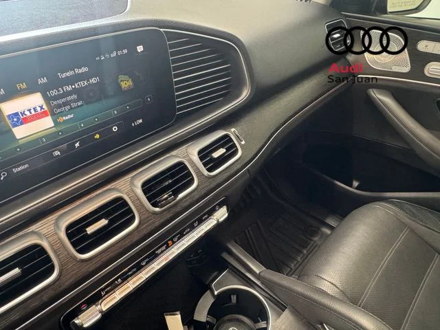 Used 2020 Black Mercedes-Benz GLE 350 image 36