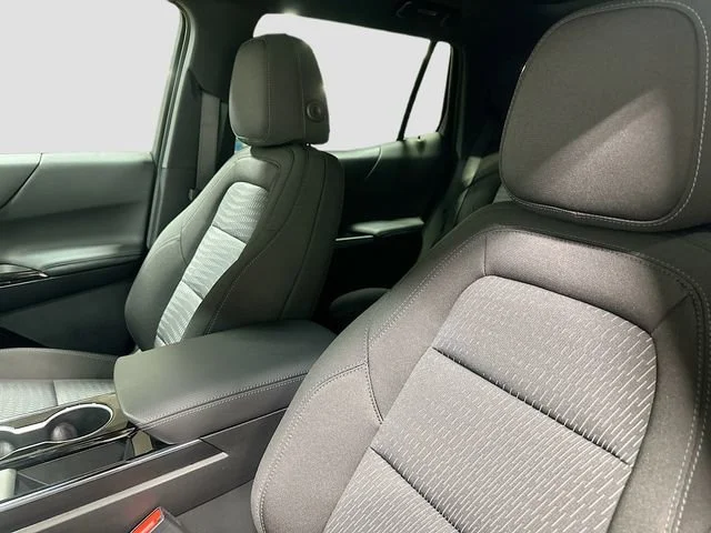 2026 Chevrolet Equinox LT - Photo 24
