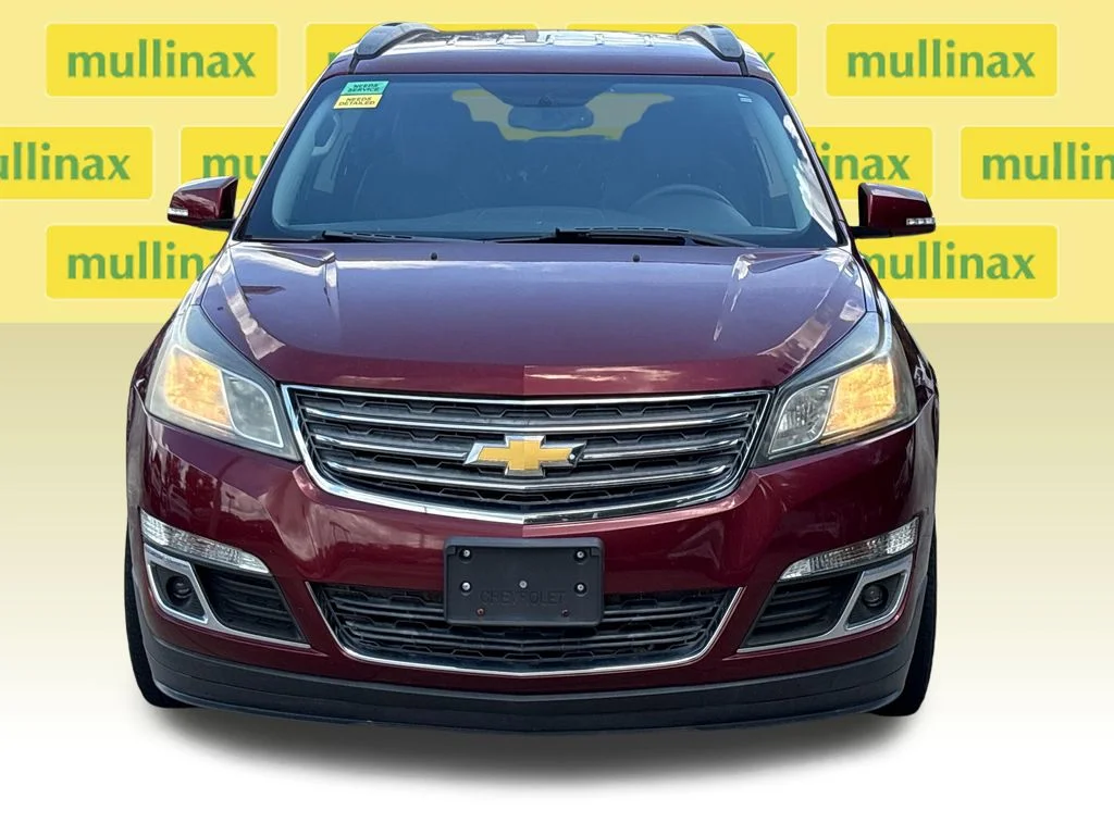Used 2015 Red Chevrolet 2LT image 14