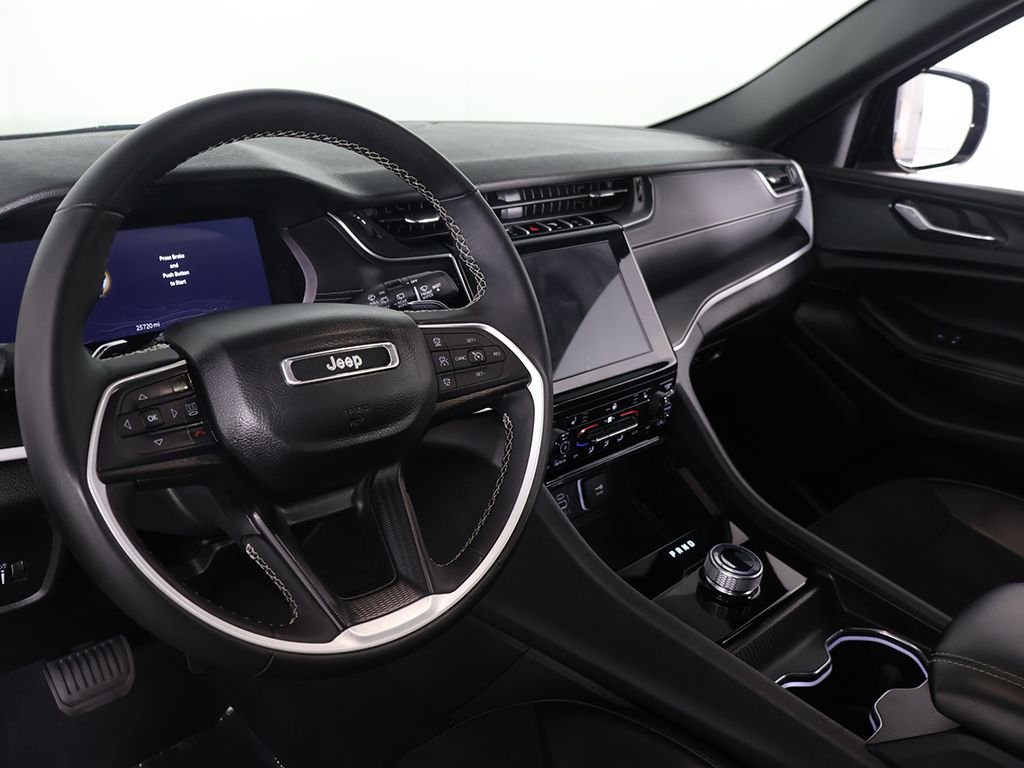 Used 2024 Gray Jeep Altitude X image 26
