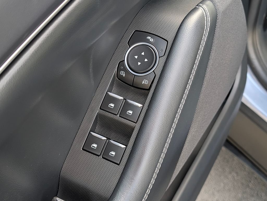 2022 Ford Mustang Mach-E Select RWD - Photo 18