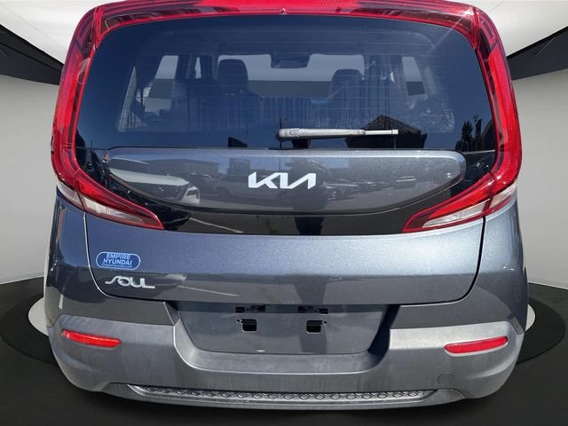 2022 Kia Soul LX photo 4