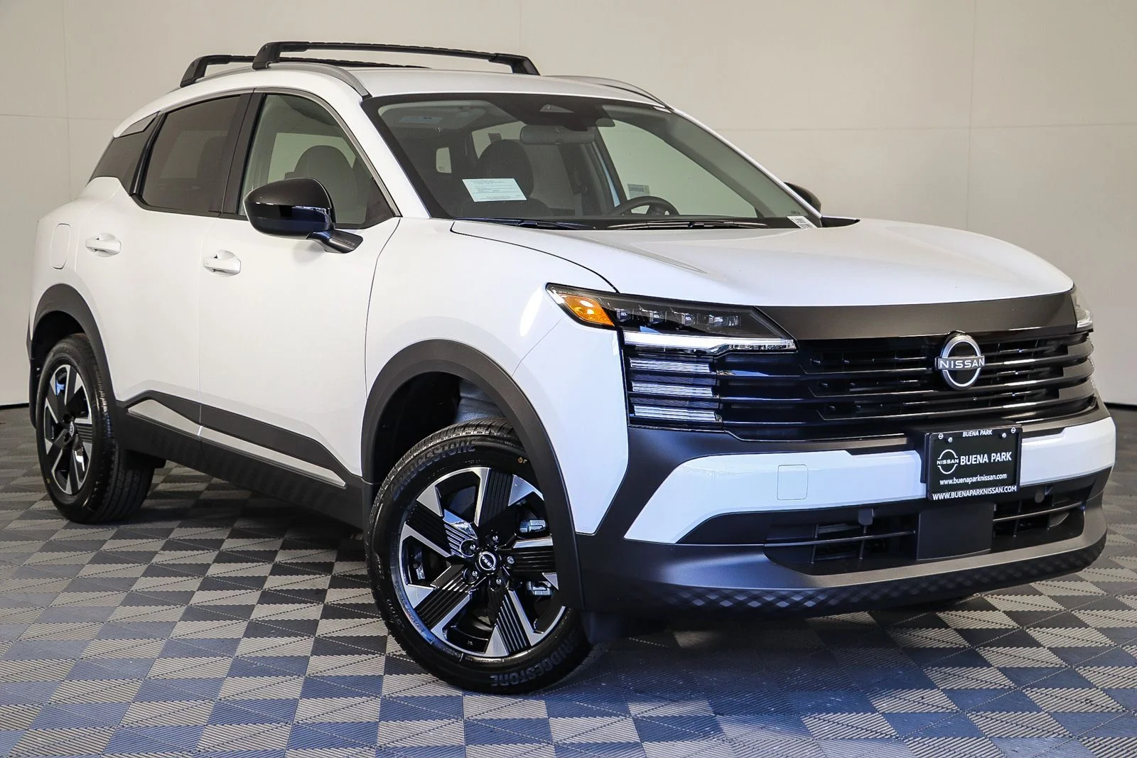 2026 Nissan KICKS