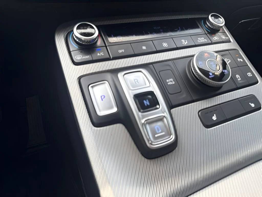 Used 2023 White Hyundai XRT image 15