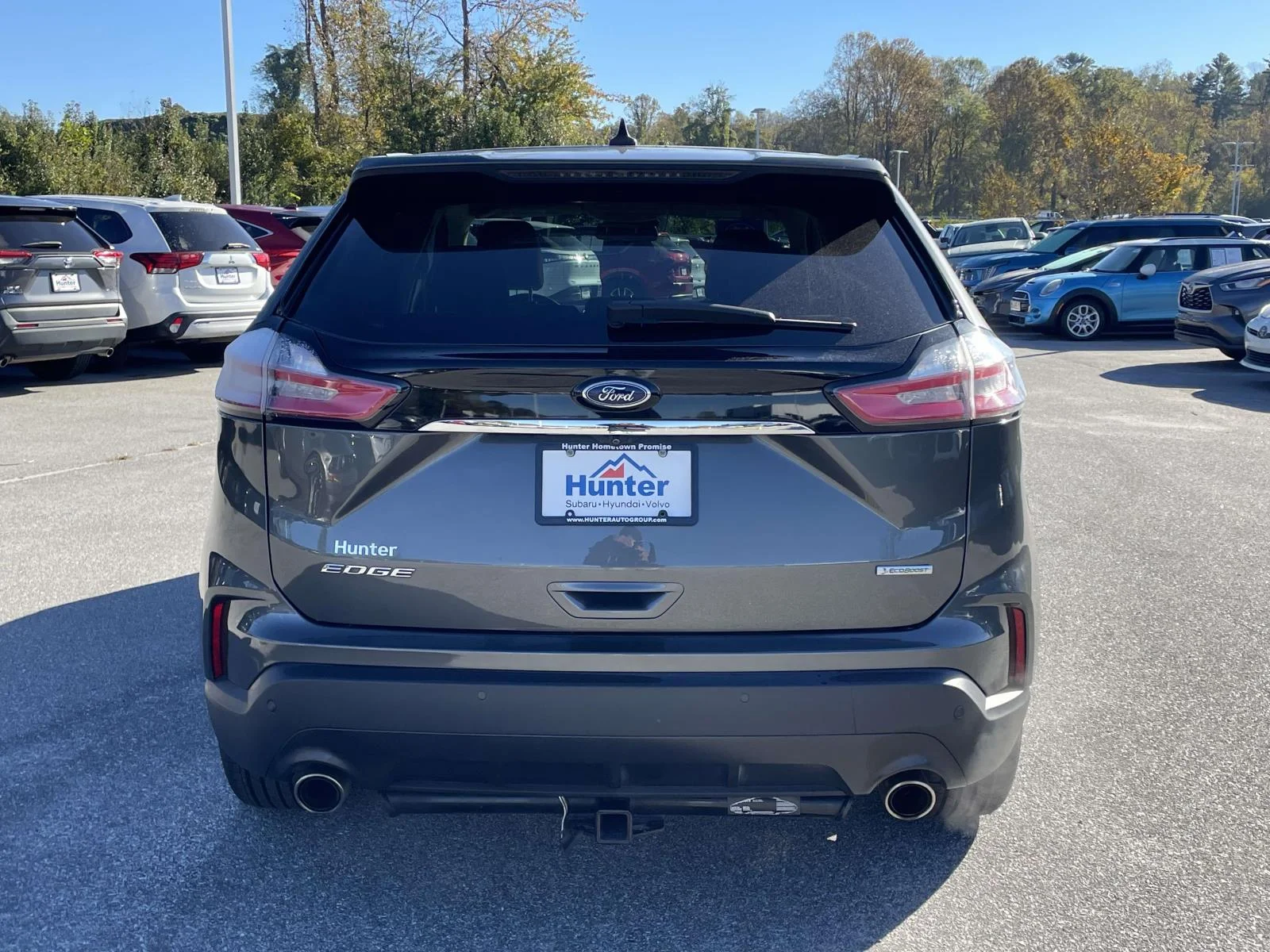 Used 2020 Magnetic Metallic Ford SE image 27