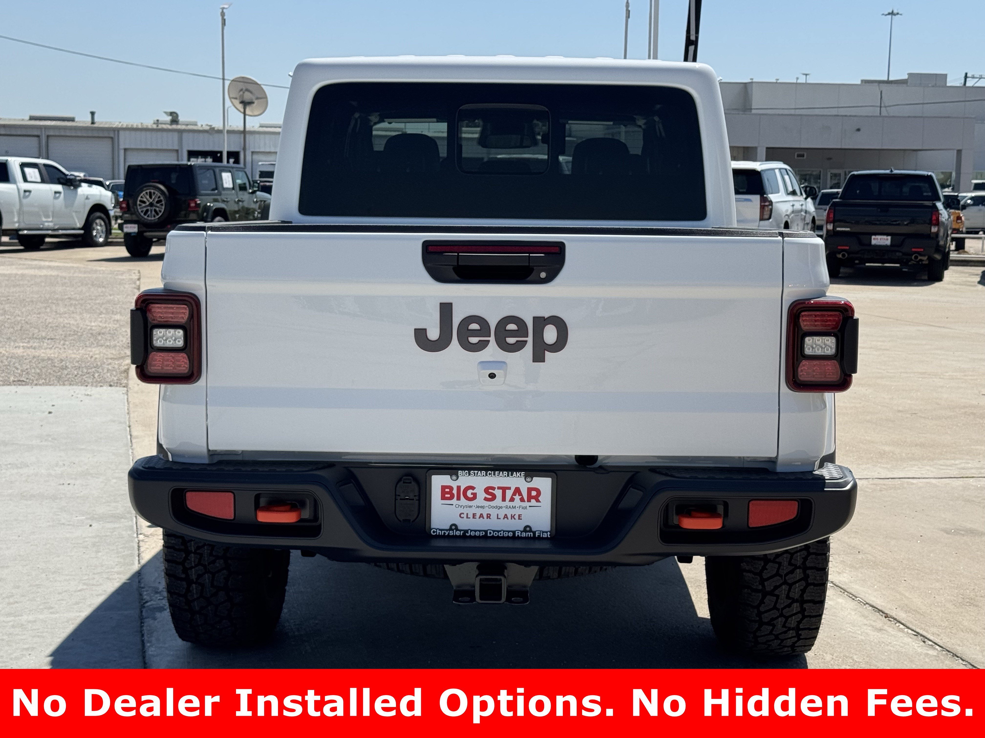 New 2026 Bright White Clear-Coat Exterior Paint Jeep Mojave image 8
