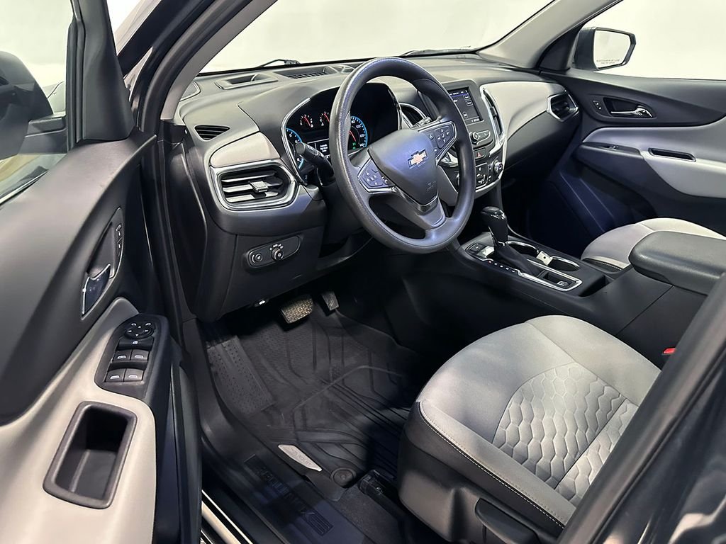 Used 2021 Gray Chevrolet LS image 18