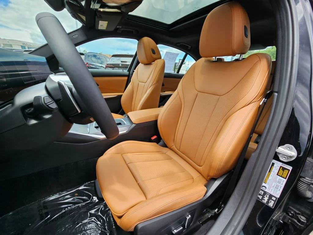Used 2025 Black BMW 330i xDrive image 15