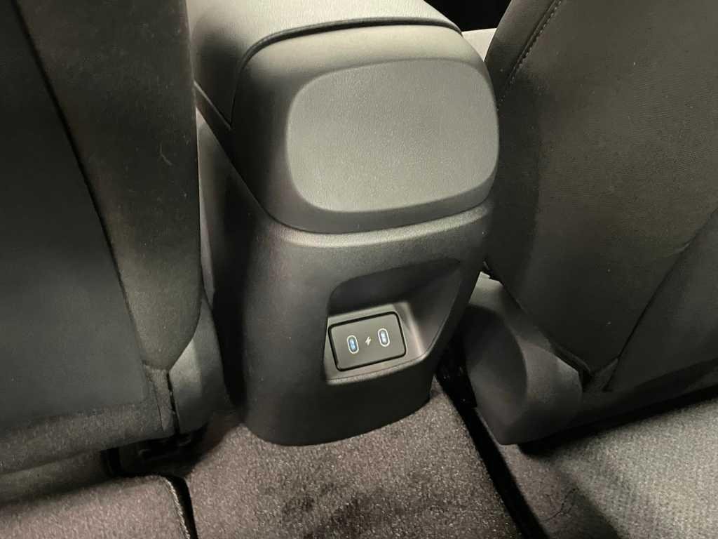 New 2025 Abyss Black Hyundai SEL Sport image 23