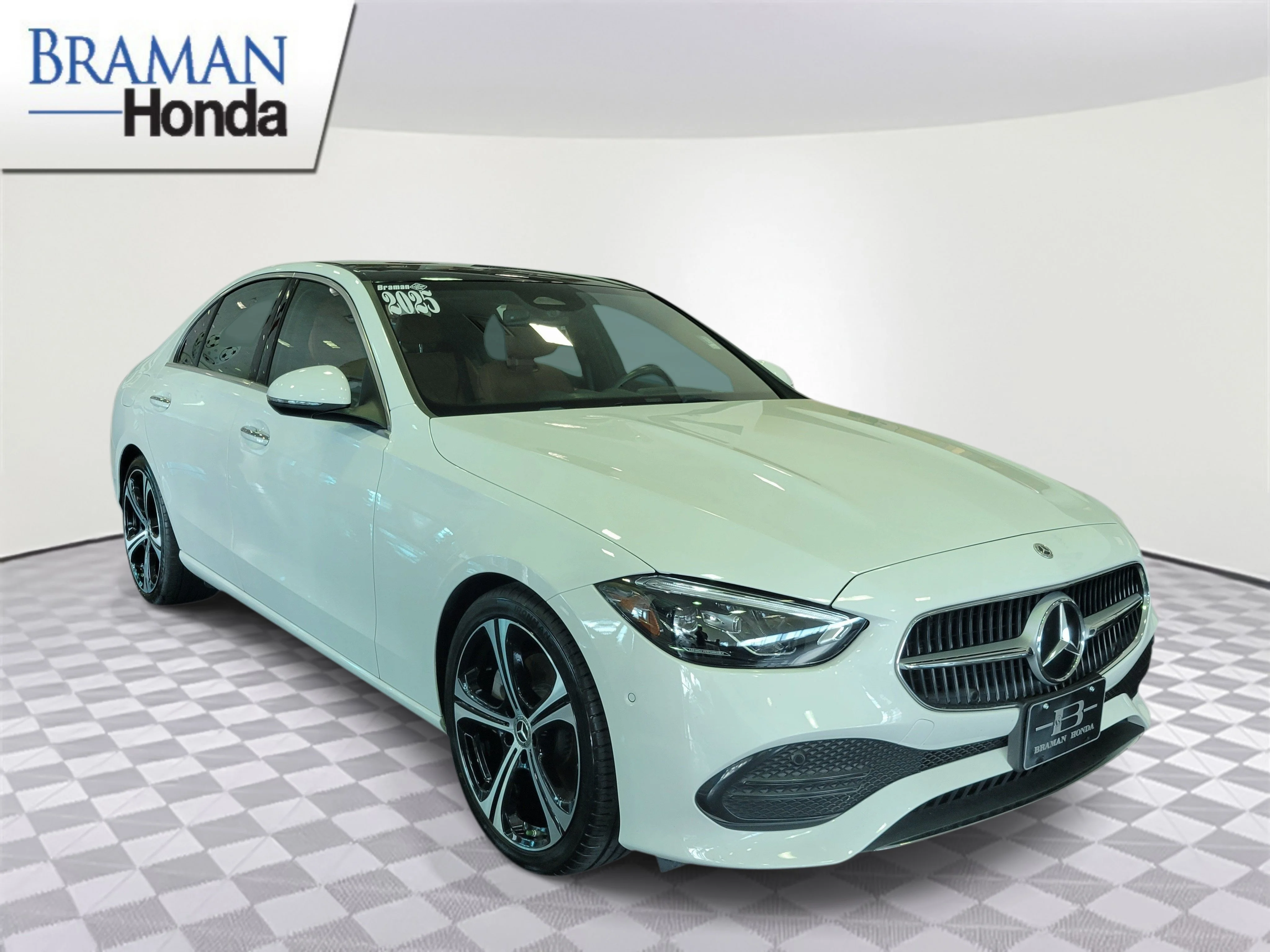 Used 2025 Polar White Mercedes-Benz C 300 image 2