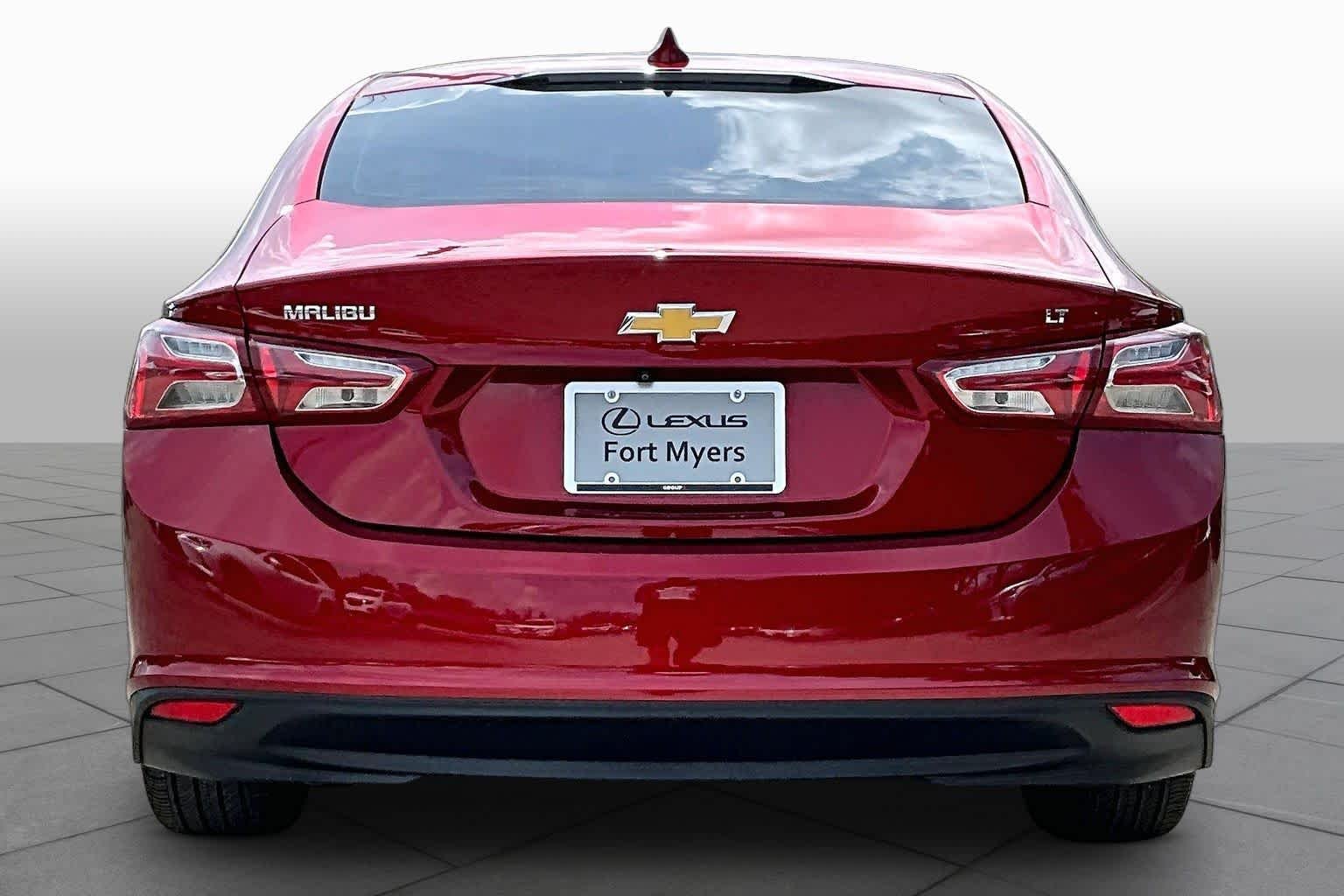 Used 2023 Radiant Red Tintcoat Chevrolet LT image 5