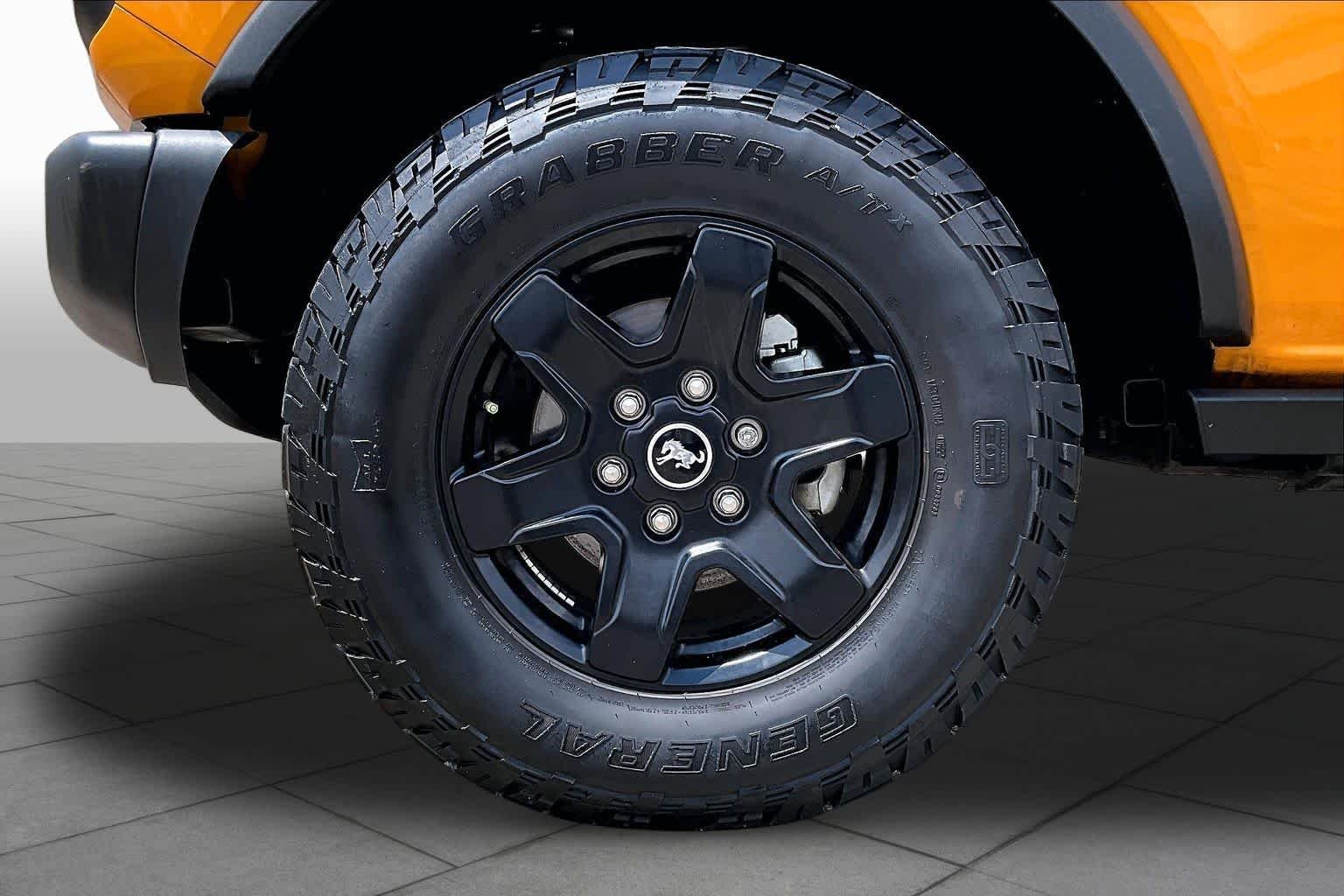 Certified Used 2022 Orange Metallic Ford Black Diamond image 11