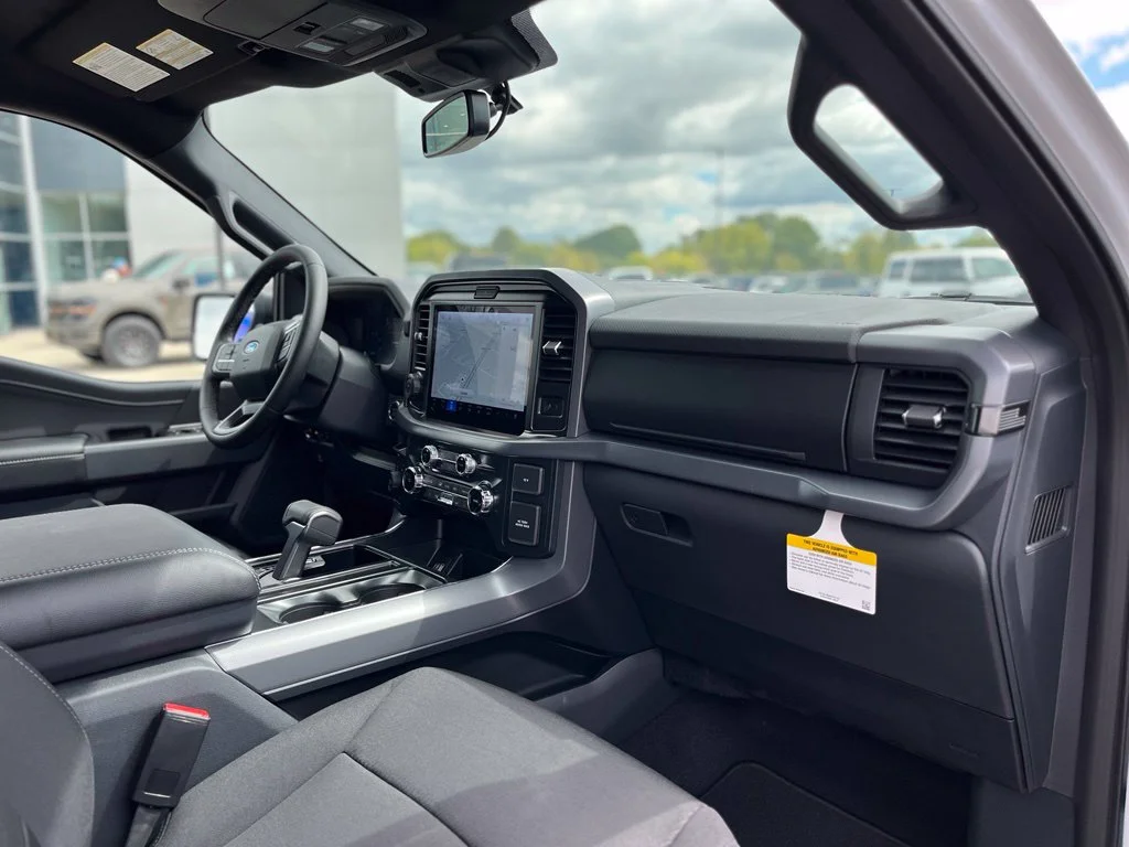 New 2026 White Ford XLT image 6