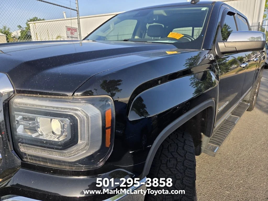 Used 2018 Black GMC SLT image 4