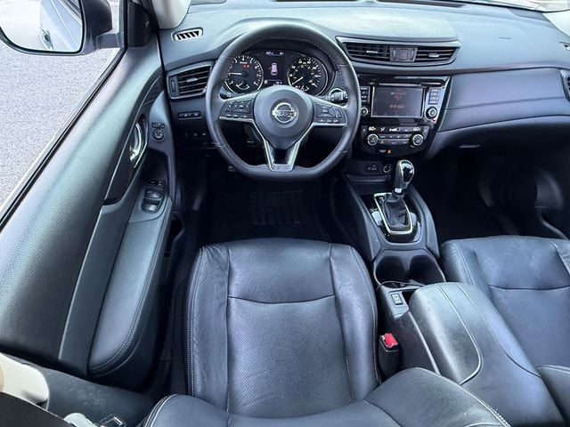 Used 2019 Silver Nissan SV image 13