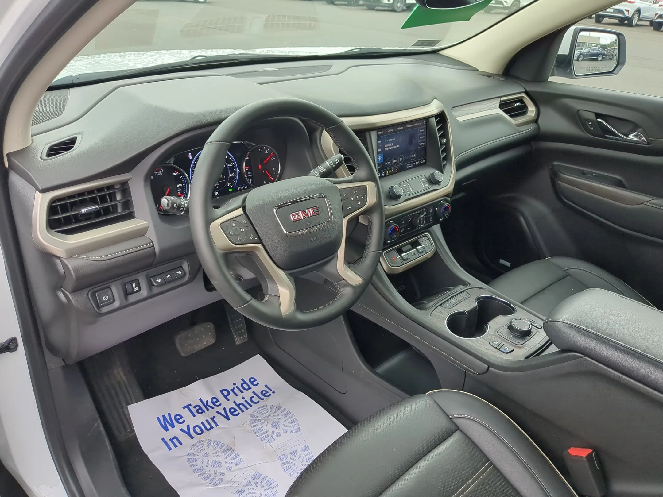 Used 2023 Summit White GMC Denali image 9