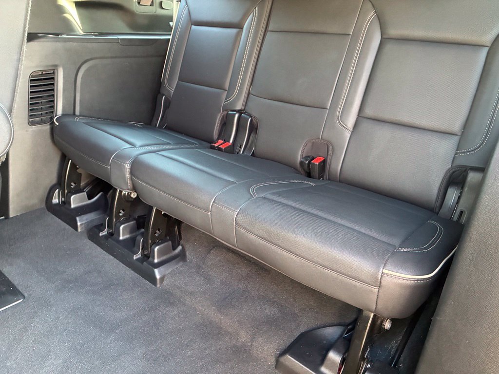 Used 2022 White Chevrolet Premier image 29