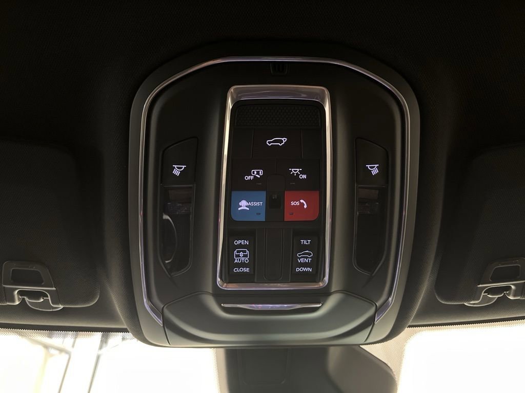 2025 Jeep Grand Cherokee L Altitude - Photo 6