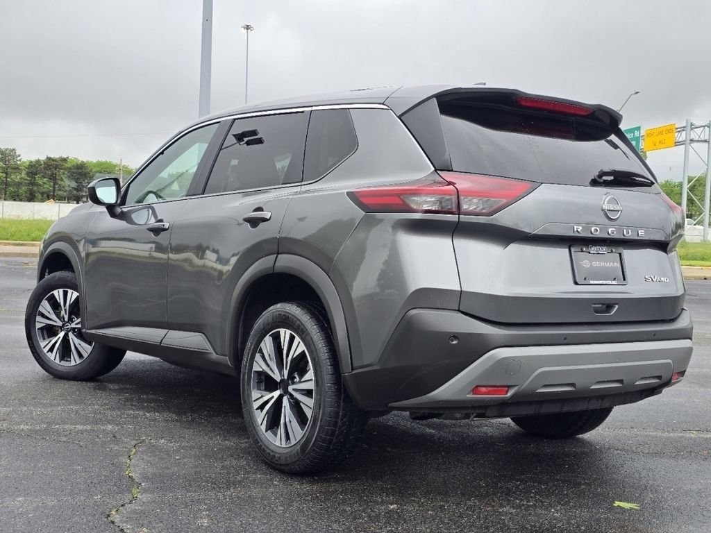 Used 2023 Gun Metallic Nissan SV image 12
