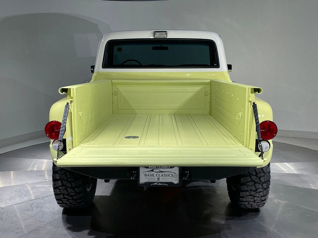 Used 1972 Yellow GMC  image 48
