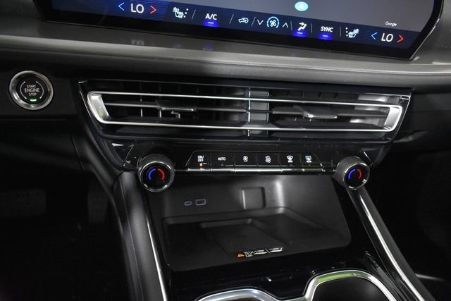 2027 Chevrolet Traverse LT - Photo 40