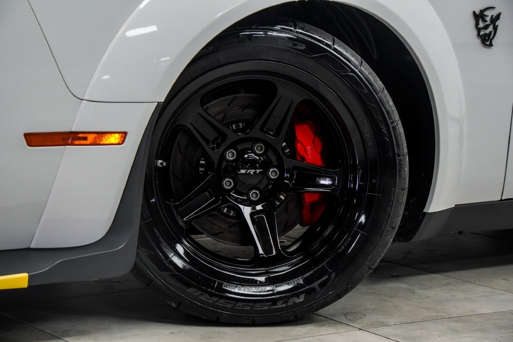 Used 2018 White Dodge SRT image 5