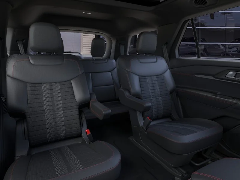 New 2026 Agate Black Metallic Ford ST-Line image 11