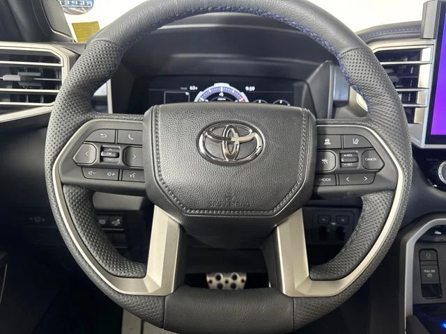 New 2026 Wind Chill Pearl <sup>1</sup> Toyota Tundra Platinum image 17