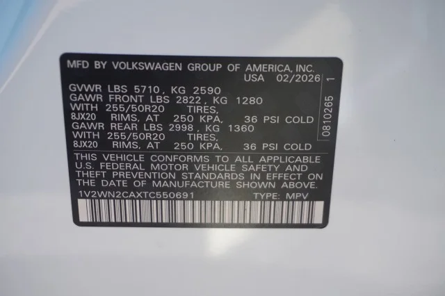 New 2026 Opal White Pearl Volkswagen 2.0T SE W/TECHNOLOGY image 38