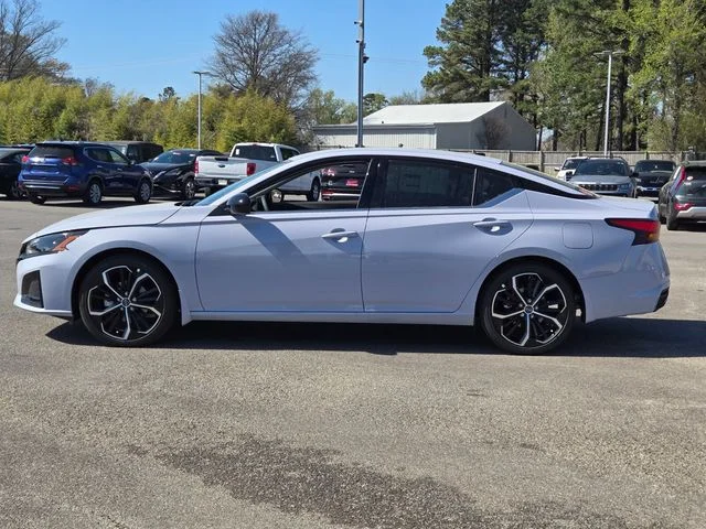 New 2026 Gray Sky Pearl Nissan SR image 2