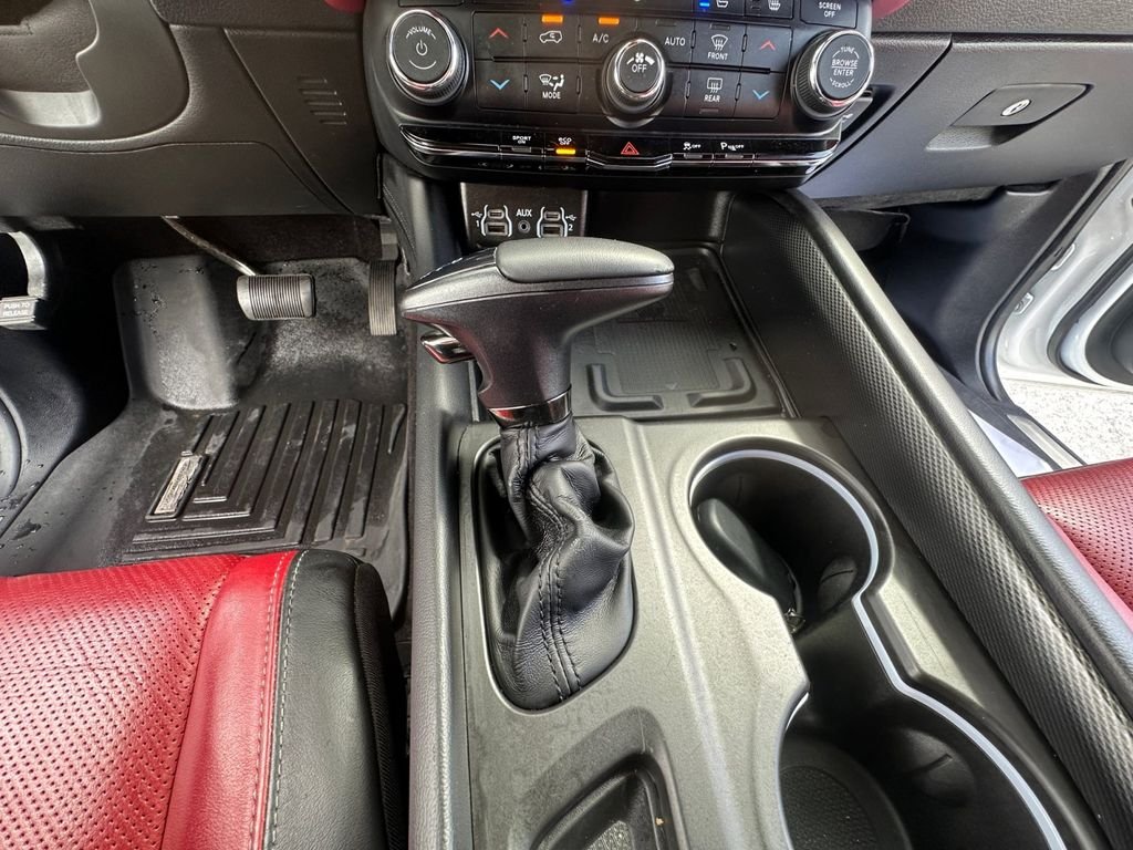 Used 2022 White Dodge R/T image 34