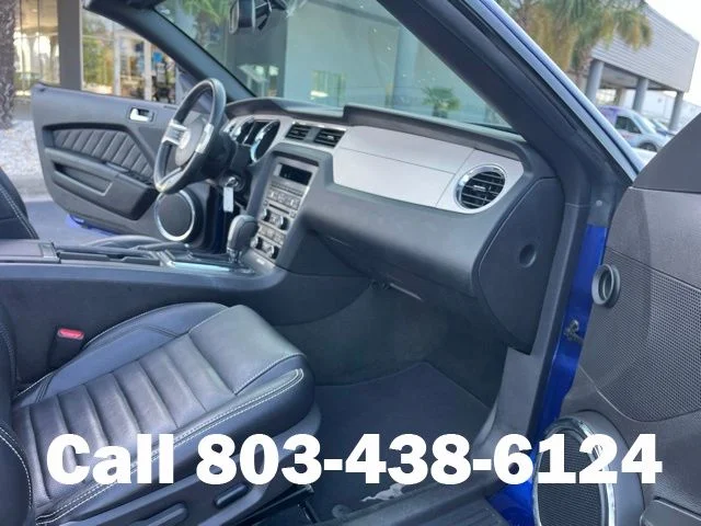 Used 2013 Blue Metallic Ford V6 Premium image 13