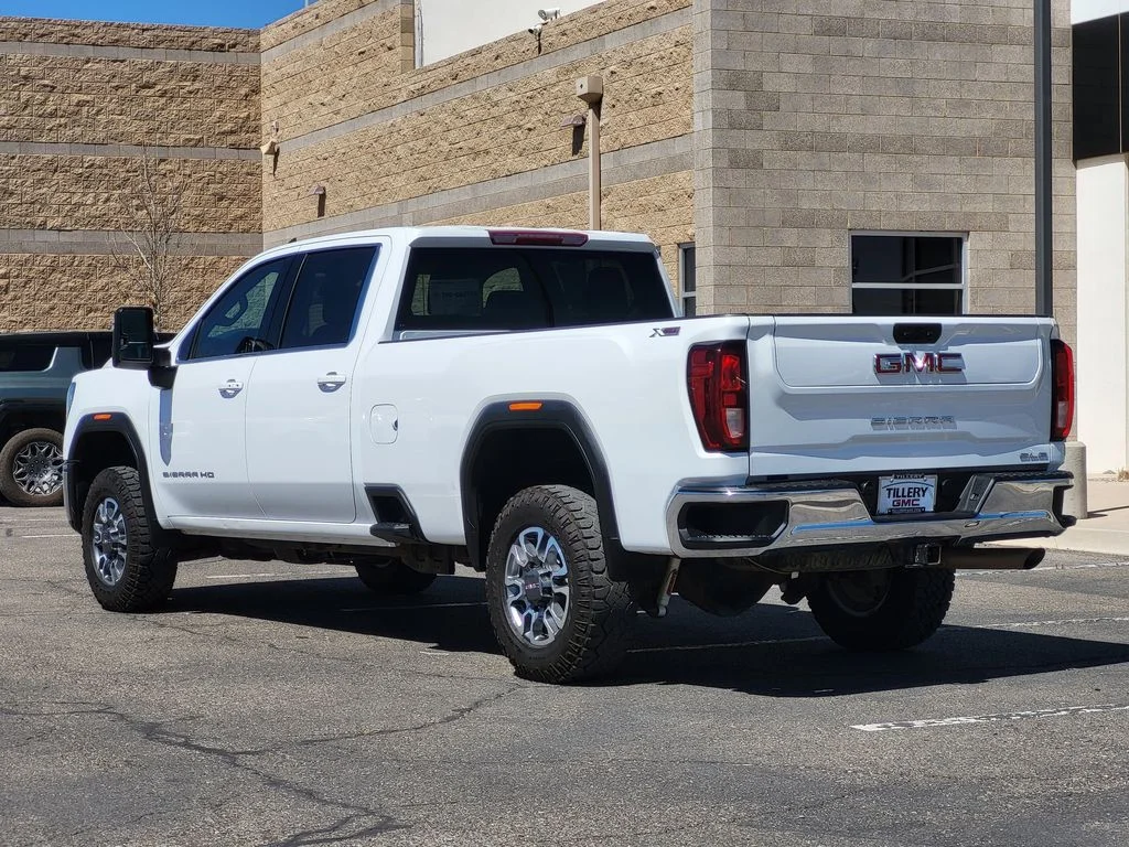 Used 2024 Summit White GMC SLE image 5