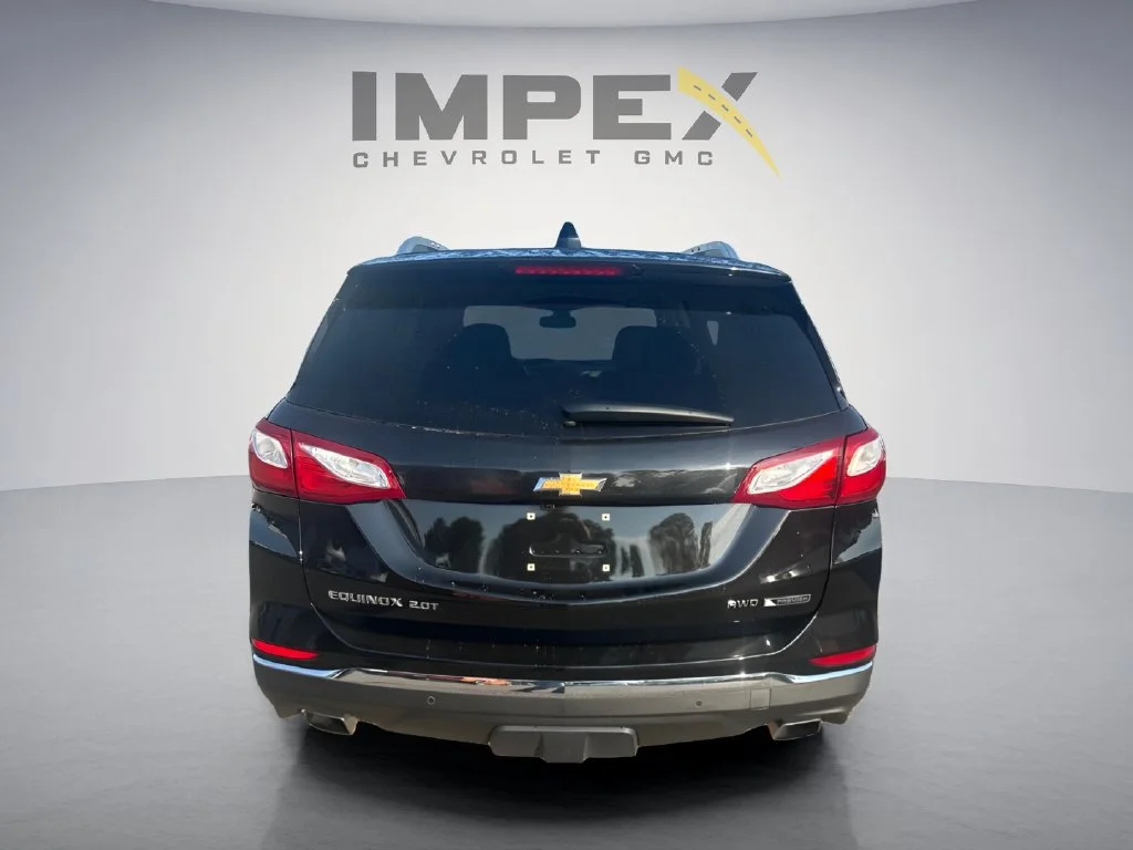 Used 2018 MOSAIC BLACK METALLIC Chevrolet Premier image 4