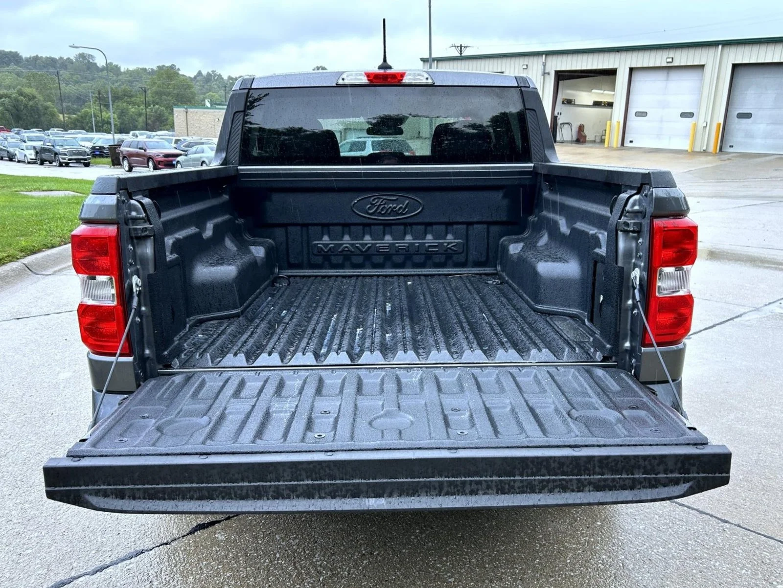 Used 2022 Gray Ford XLT image 22