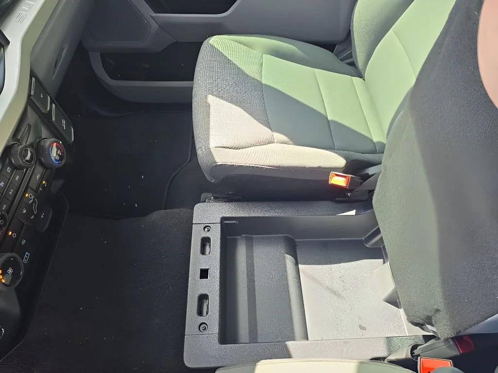 Used 2024 Oxford White Ford XLT image 20