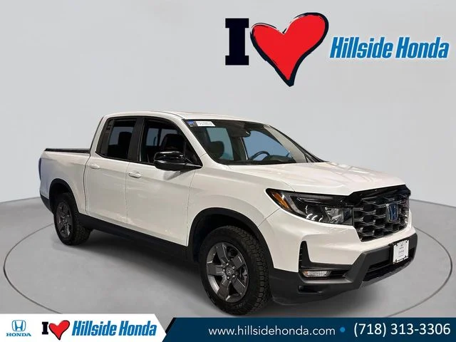 Certified Used 2025 Platinum White Pearl Honda AWD TRAILSPORT image 6