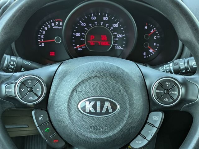 Used 2018 White Kia Plus image 26