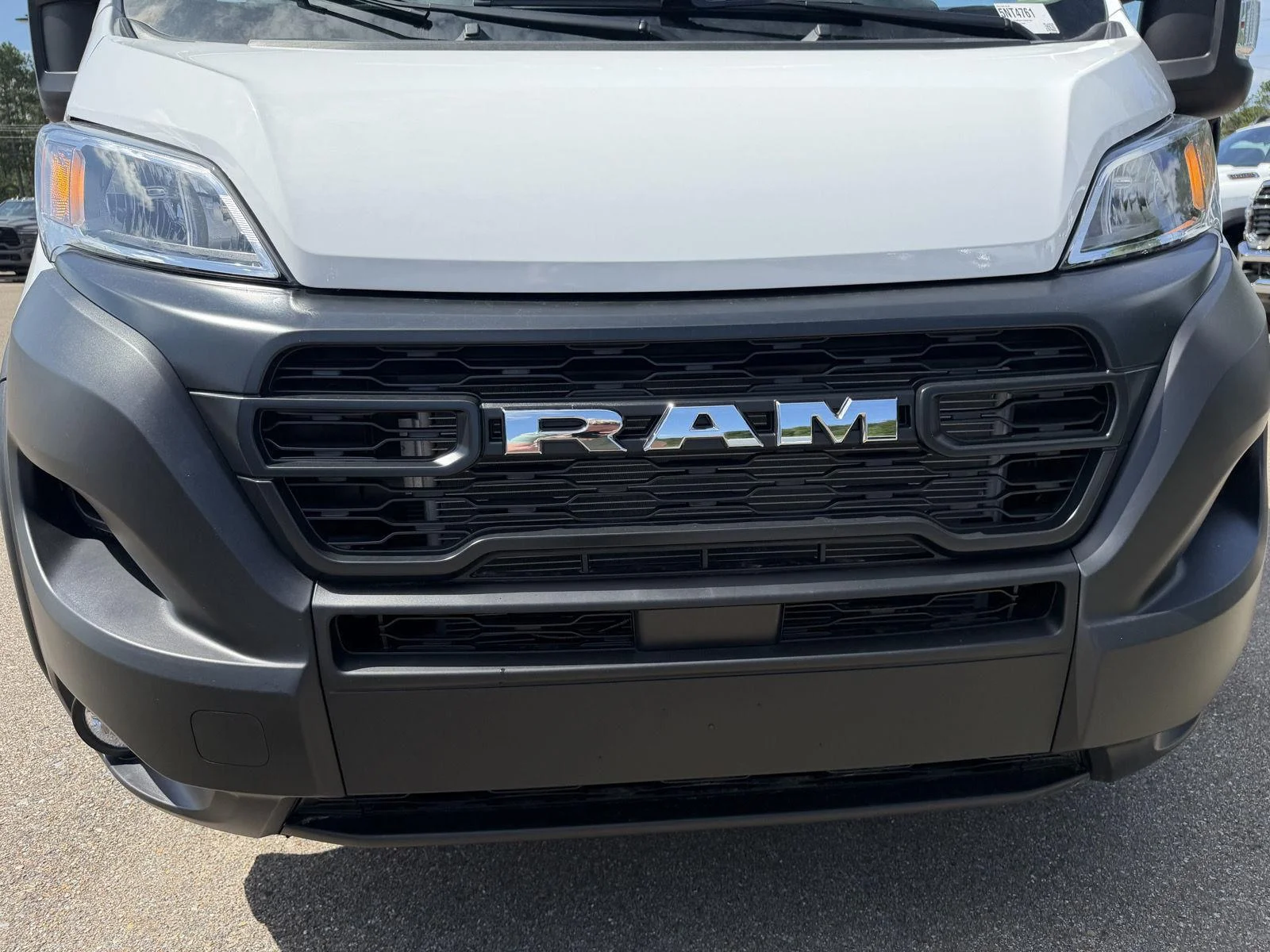 New 2026 Bright White Clear-Coat Exterior Paint RAM Tradesman image 20