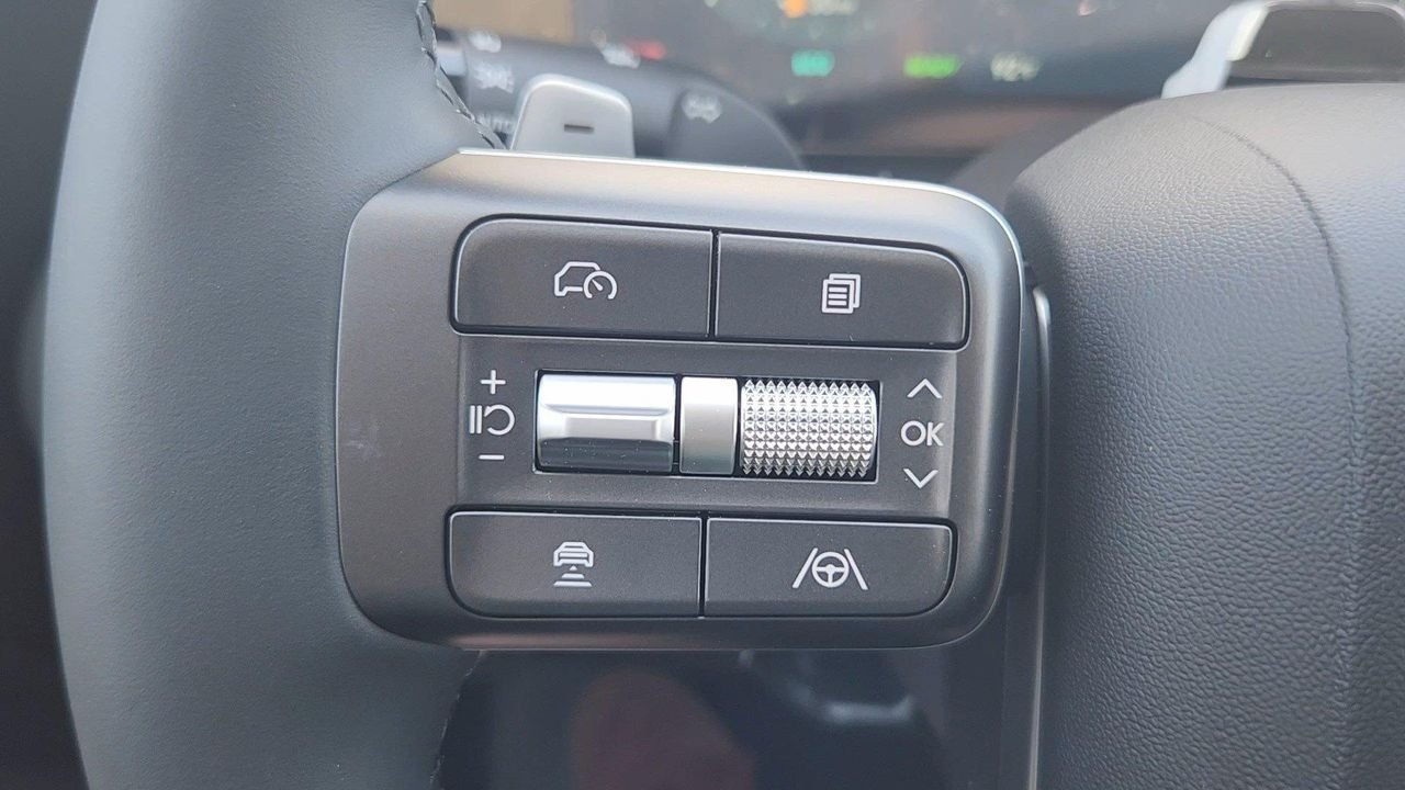 New 2026 Abyss Black Pearl Hyundai SEL Premium 8P image 12