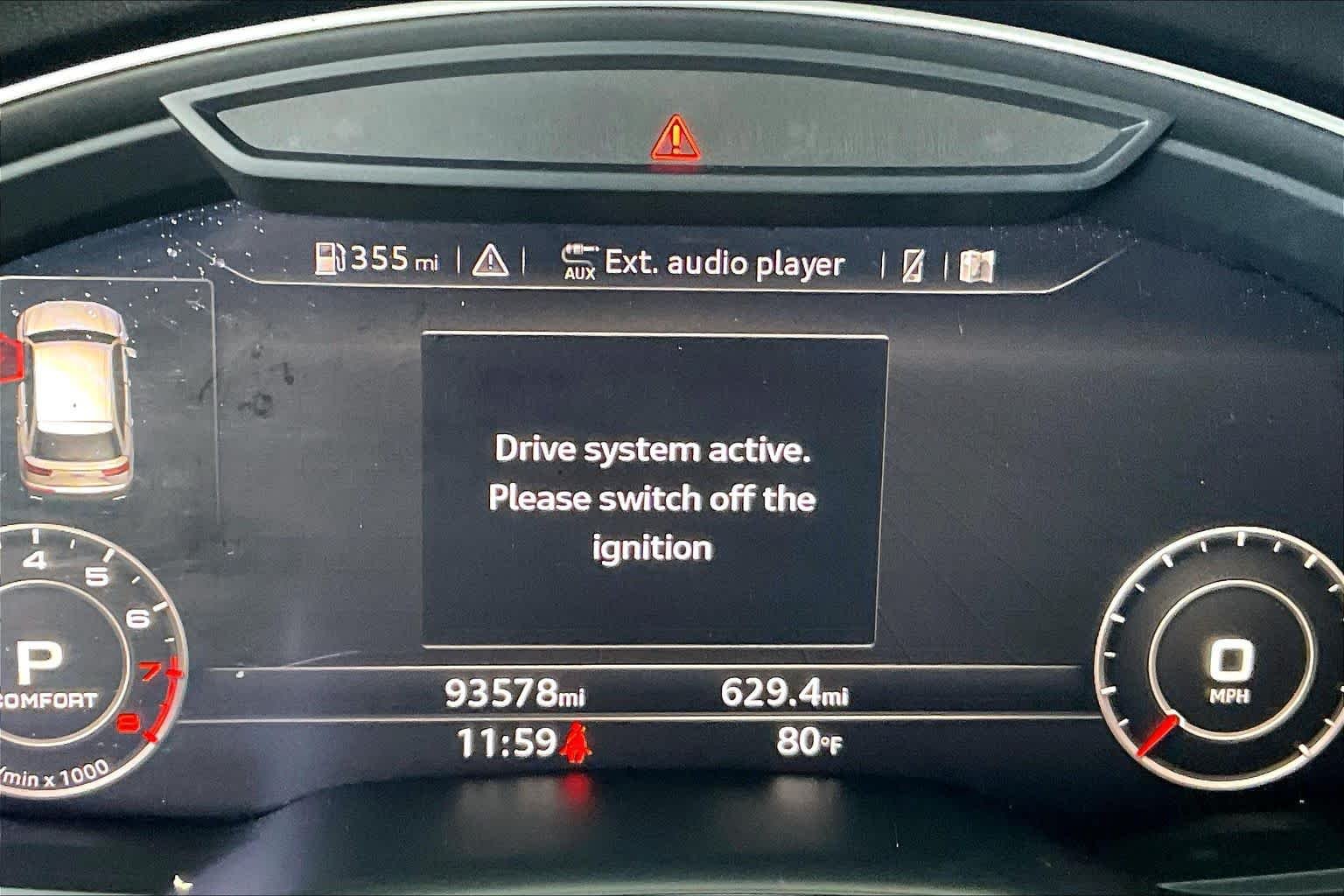 Used 2018 Florett Silver Metallic Audi Premium Plus image 26