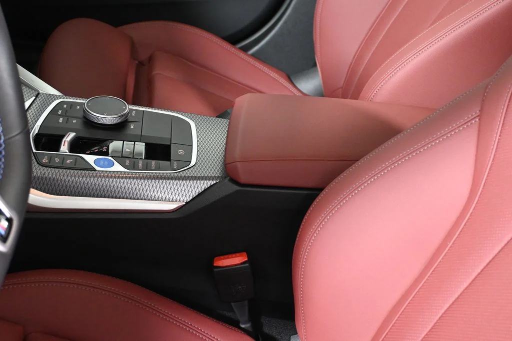 Certified Used 2025 White BMW M50 image 22