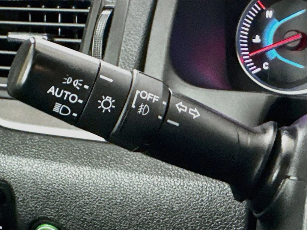 Used 2020 White Honda EX-L image 13