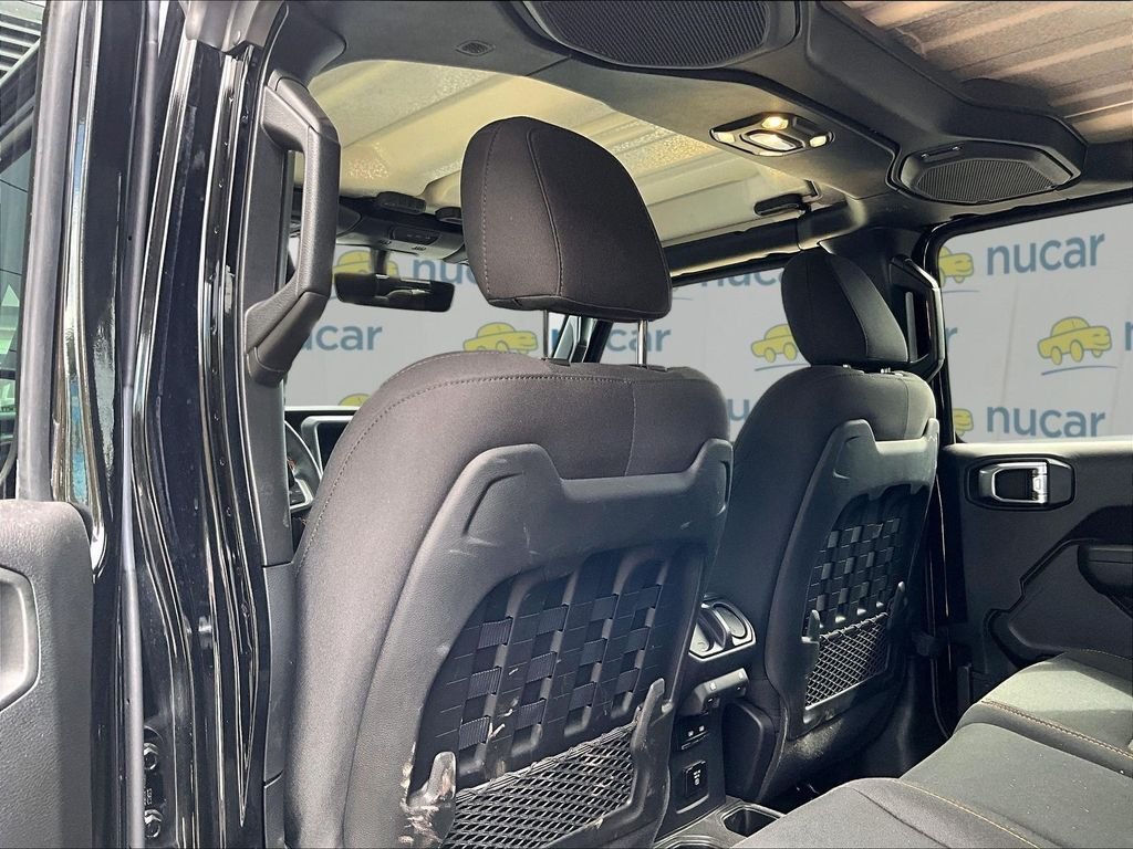 Used 2022 Black Jeep Mojave image 24