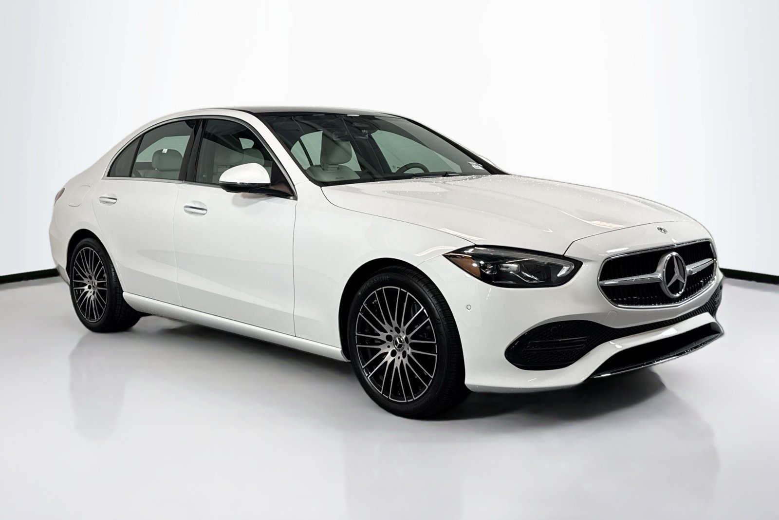 New 2026 Polar White Mercedes-Benz C 300 image 3