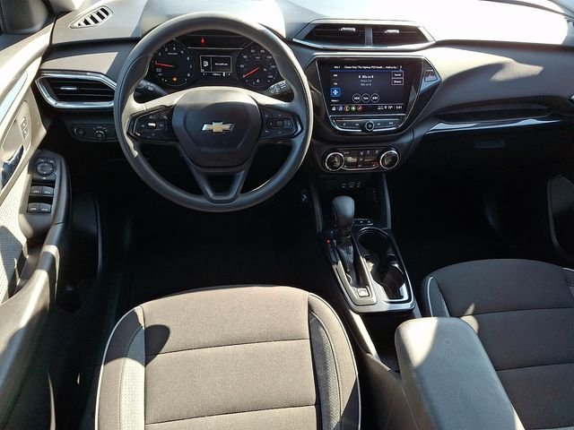 Used 2023 Black Chevrolet LT image 12